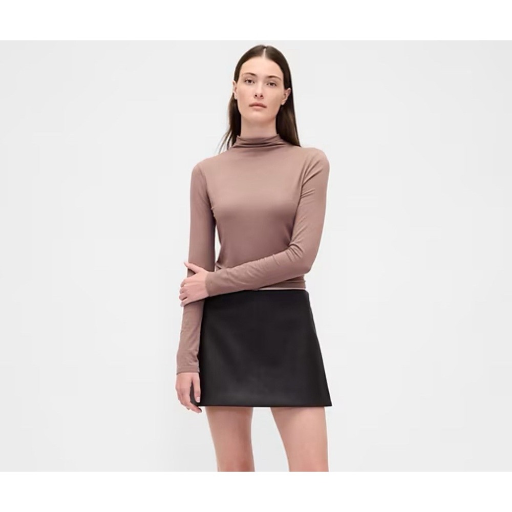 NWT GAP Mini Faux Leather Skirt‎ Size XS Side Zip A Line